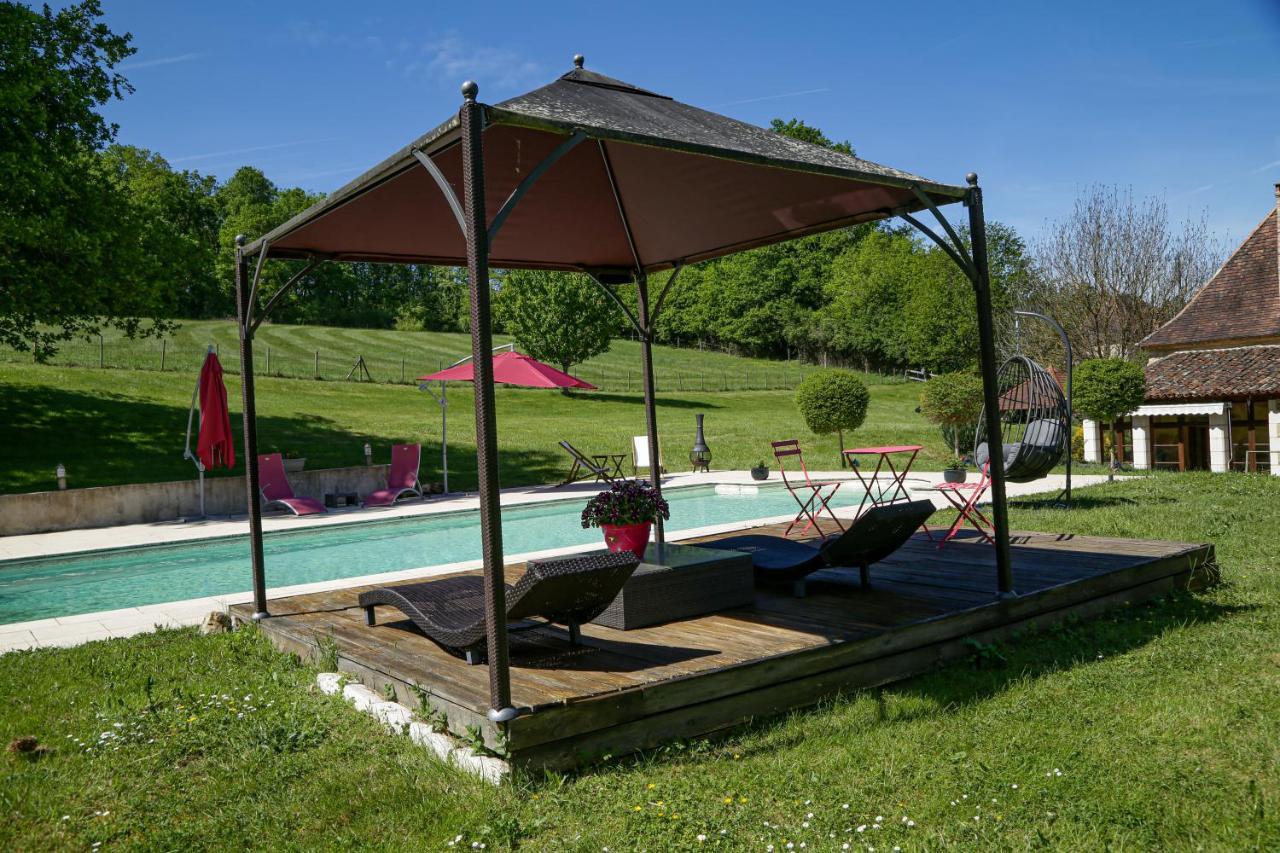 Domaine Du Bourg Salon Bed & Breakfast Екстериор снимка