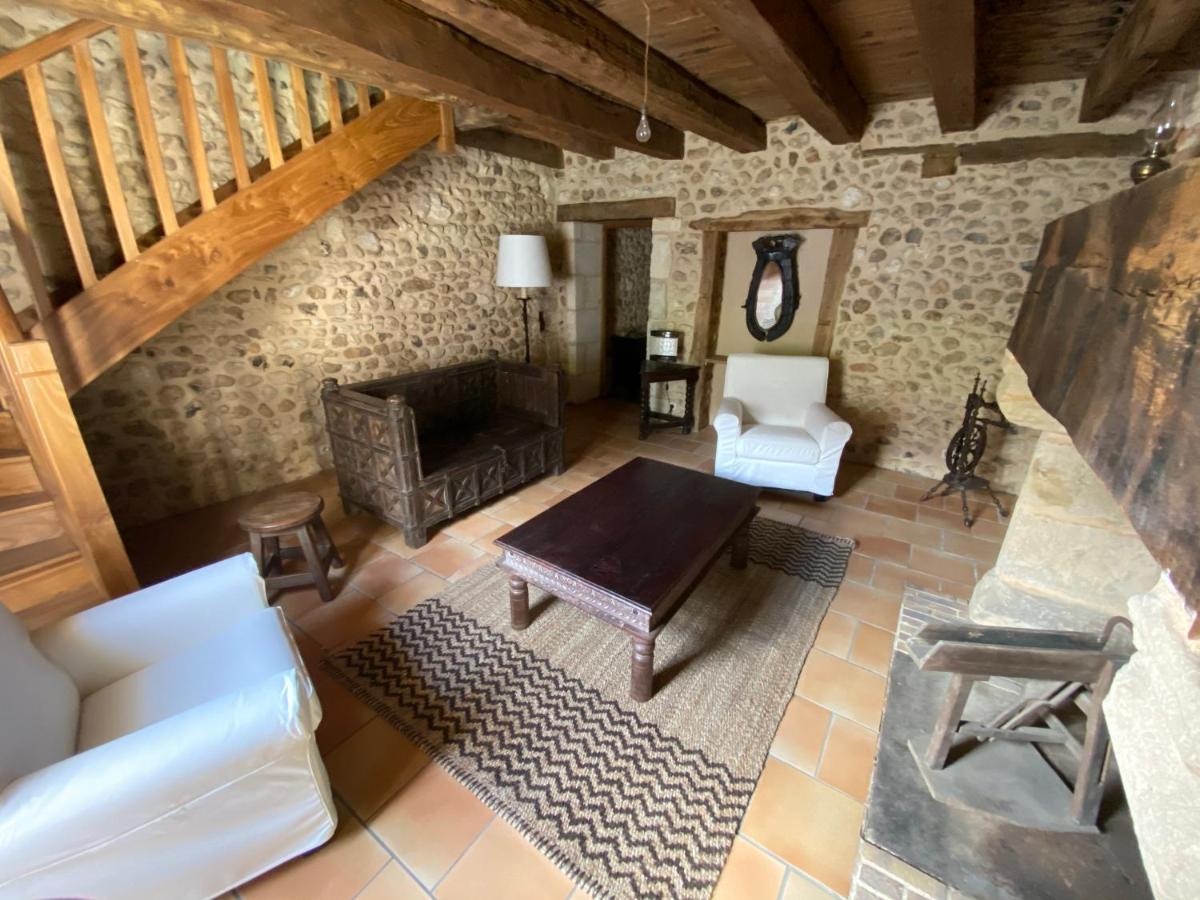 Domaine Du Bourg Salon Bed & Breakfast Екстериор снимка