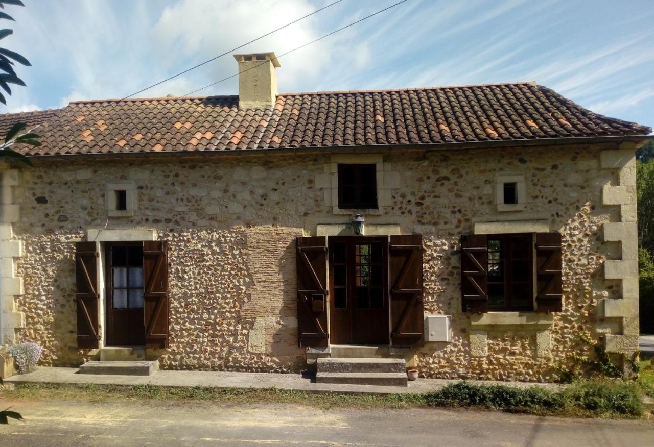 Domaine Du Bourg Salon Bed & Breakfast Екстериор снимка